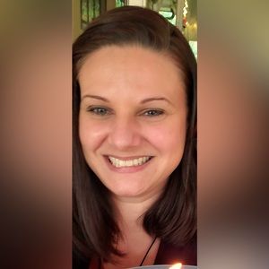 Meet your Posher, Jen
